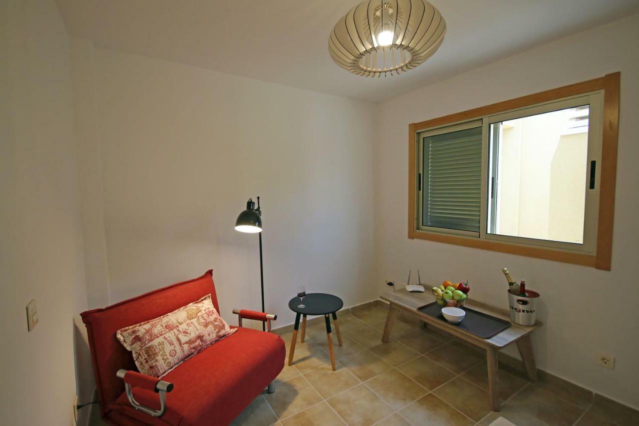 Апартаменты La Perla By Rentmedano Superb Luxury Duplex, Private Roof Terrace, Ocean View, Pool, Wifi And Parking Эль-Медано Экстерьер фото