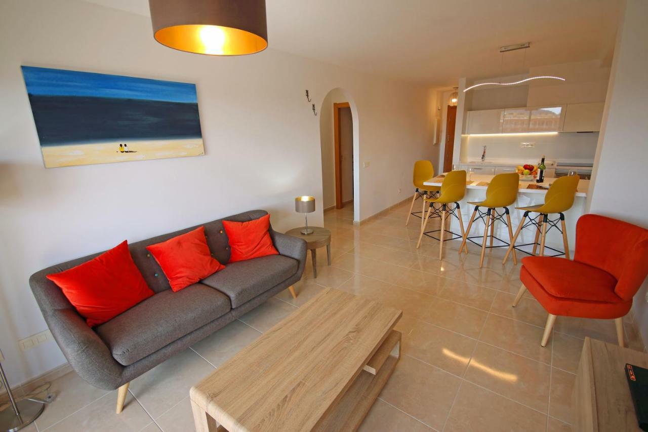 Апартаменты La Perla By Rentmedano Superb Luxury Duplex, Private Roof Terrace, Ocean View, Pool, Wifi And Parking Эль-Медано Экстерьер фото